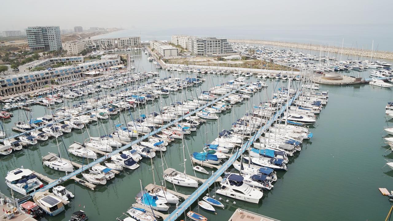 Marina Towers - Herzeliya Herzelia Exterior foto